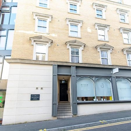 Modern 1 Bed Flat 2 Mins Walk From Restaurants Bars Clubs & Beach! Wow! Lägenhet Bournemouth Exteriör bild